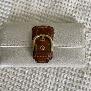 White Coach Wallet
